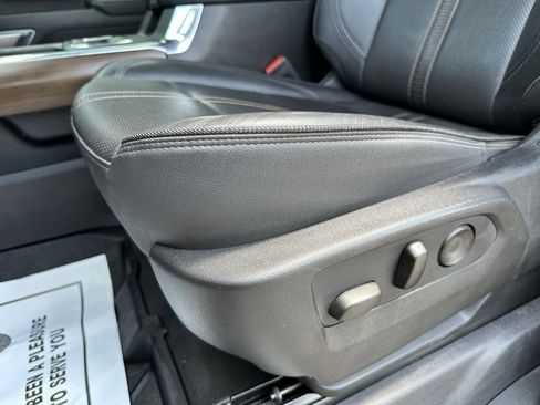 Used 2024 Chevrolet Silverado 3500 High Country w/ High Country Premium Package image 24