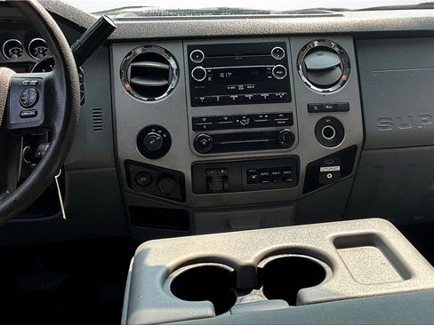 Used 2015 Ford F350 XLT w/ XTR Plus Package image 10