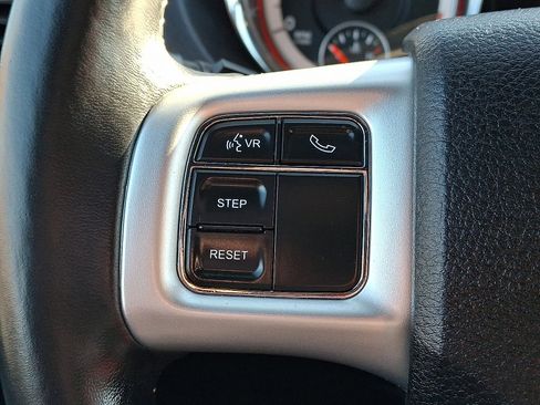 Used 2015 Dodge Grand Caravan SE w/ Quick Order Package 29E SE image 18