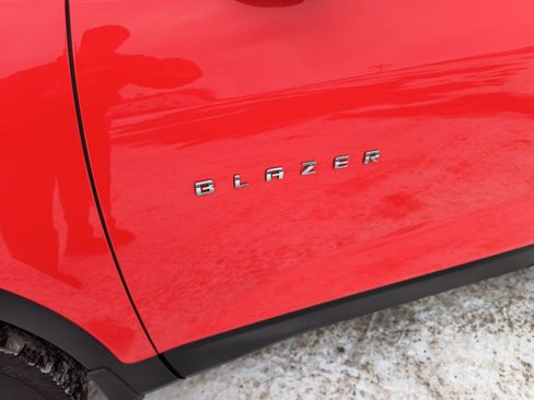 Used 2025 Chevrolet Blazer LT w/ LPO, Floor Liner Package image 29