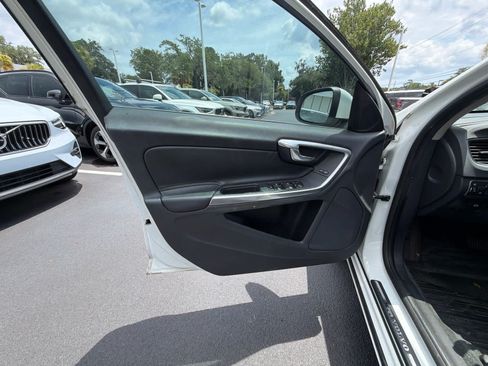 Used 2016 Volvo S60 T5 Premier w/ Climate Package FWD image 22
