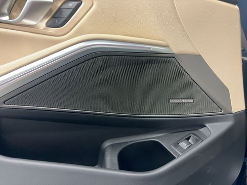 Used 2026 BMW 330i Sedan w/ Convenience Package image 22