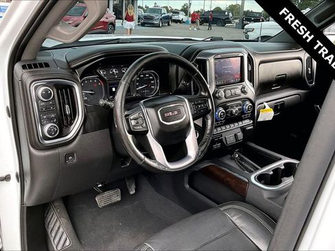 Used 2019 GMC Sierra 1500 SLT AWD/4WD image 17