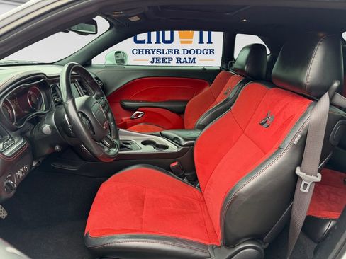 Used 2022 Dodge Challenger R/T Scat Pack w/ Plus Package RWD image 20