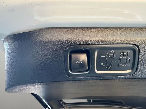 Used 2021 Ford Expedition Max Platinum AWD/4WD image 36