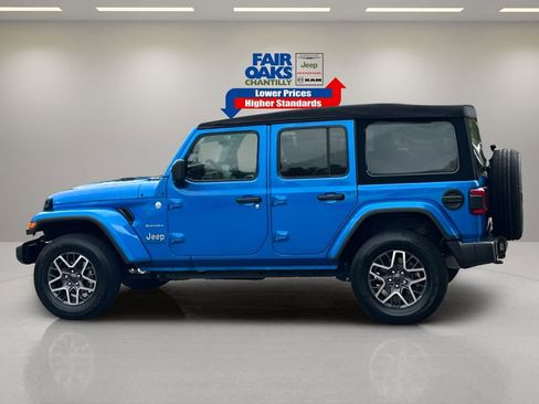 Certified 2024 Jeep Wrangler Sahara image 13