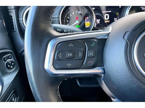 Used 2023 Jeep Wrangler Unlimited Sahara w/ Cold Weather Group AWD/4WD image 11