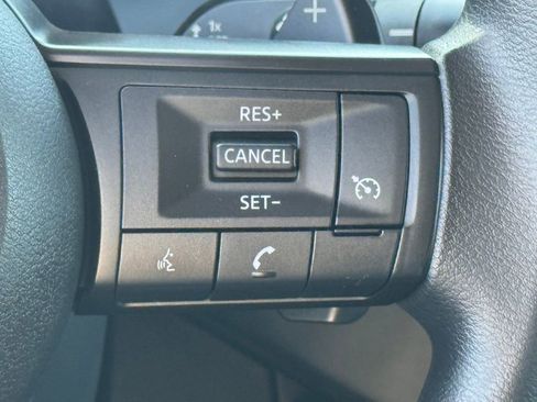 Certified 2024 Nissan Pathfinder S image 17