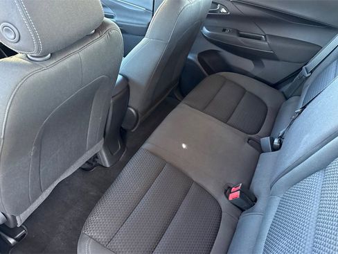 Used 2023 Chevrolet Bolt LT image 5