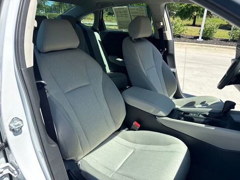 Certified 2025 Honda Accord SE image 34