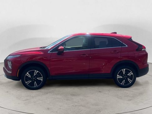 Used 2024 Mitsubishi Eclipse Cross SE AWD/4WD image 2