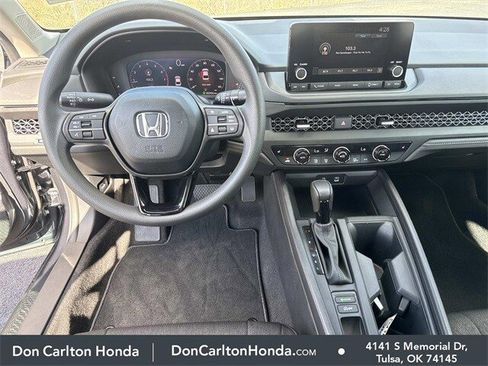 Certified 2025 Honda Accord SE image 17