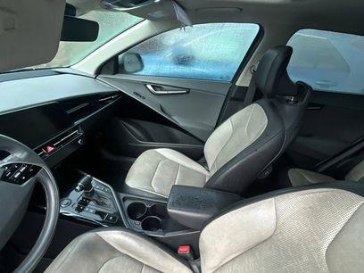 Used 2023 Kia Niro