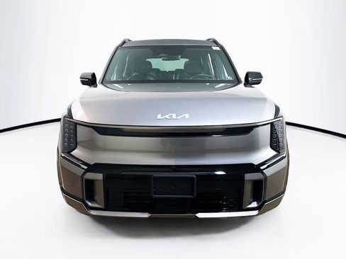 Used 2024 Kia EV9 GT-Line image 2