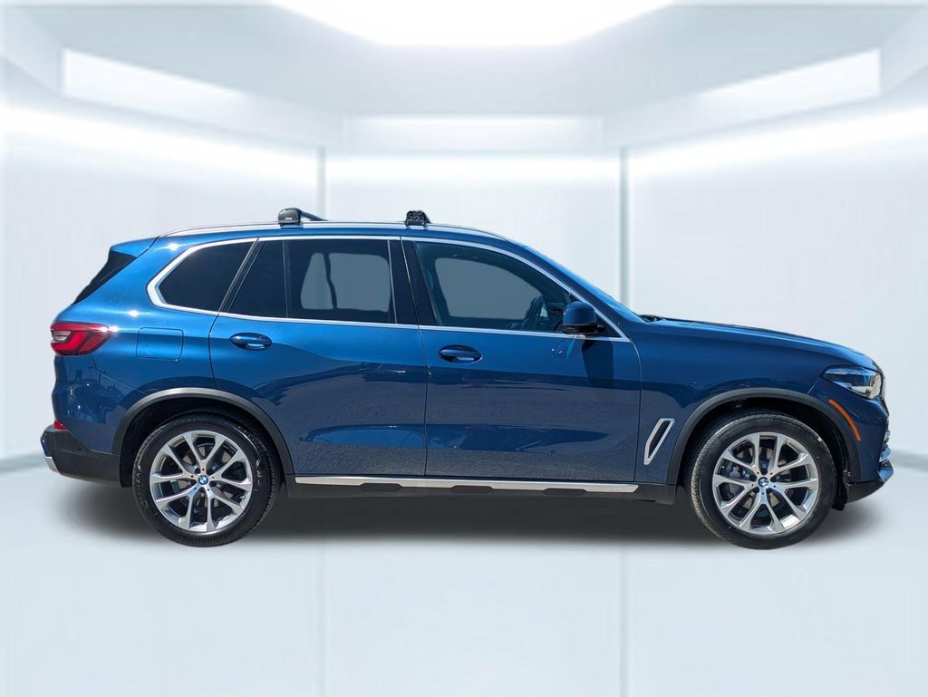 Used 2021 BMW X5 xDrive40i w/ Convenience Package AWD/4WD image 6