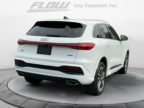Used 2025 Audi Q5 Premium w/ Convenience Package AWD/4WD image 9