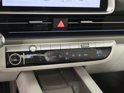 Used 2024 Hyundai Ioniq 6 SEL image 41