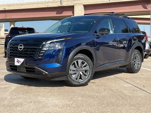 New 2026 Nissan Pathfinder SV FWD image 2