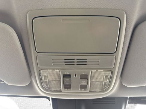 Used 2017 Honda CR-V EX image 22