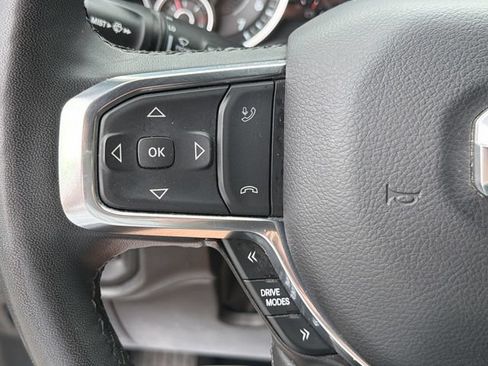 Used 2025 RAM 1500 Laramie AWD/4WD image 25
