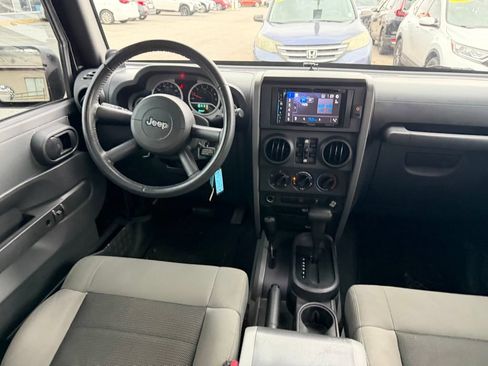 Used 2010 Jeep Wrangler Unlimited Sport AWD/4WD image 18