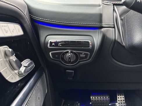 Used 2022 Mercedes-Benz G 550 image 28