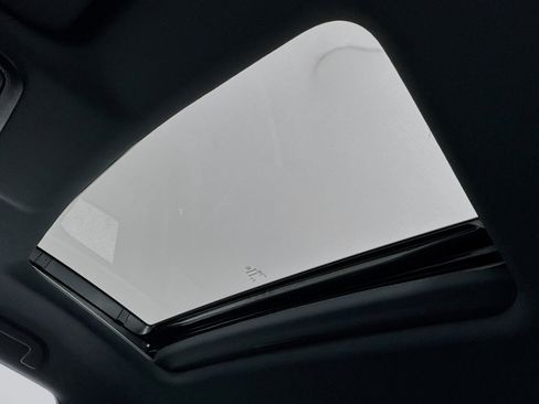 Certified 2023 Honda Passport EX-L image 21