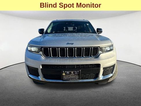 Used 2022 Jeep Grand Cherokee L Laredo w/ Luxury Tech Group I image 4