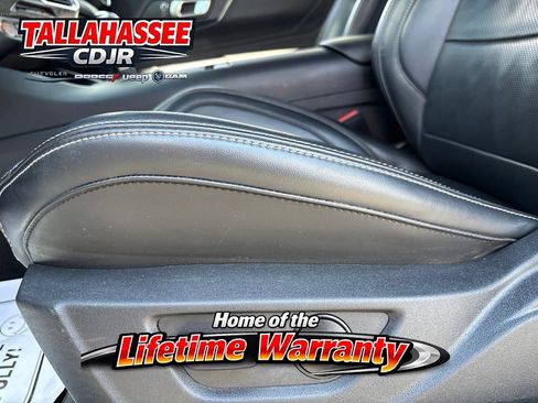 Used 2024 Ford Mustang GT Premium RWD image 17