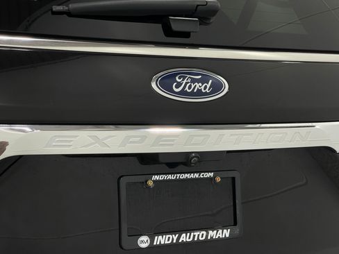 Used 2021 Ford Expedition Max Limited AWD/4WD image 40
