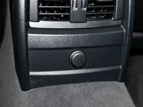 Used 2015 BMW 328i Sedan RWD image 23