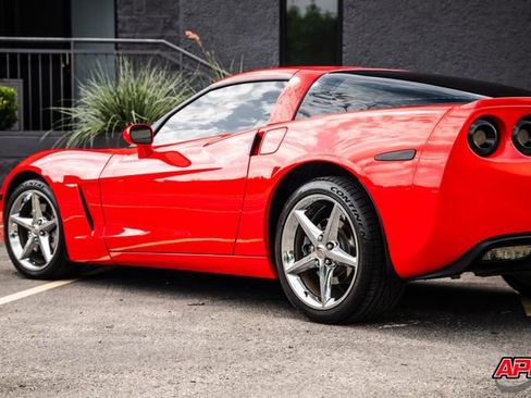 Used 2013 Chevrolet Corvette Coupe w/ 3LT Preferred Equipment Group RWD image 46