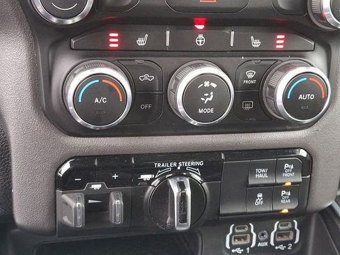Used 2021 RAM 1500 Big Horn image 14