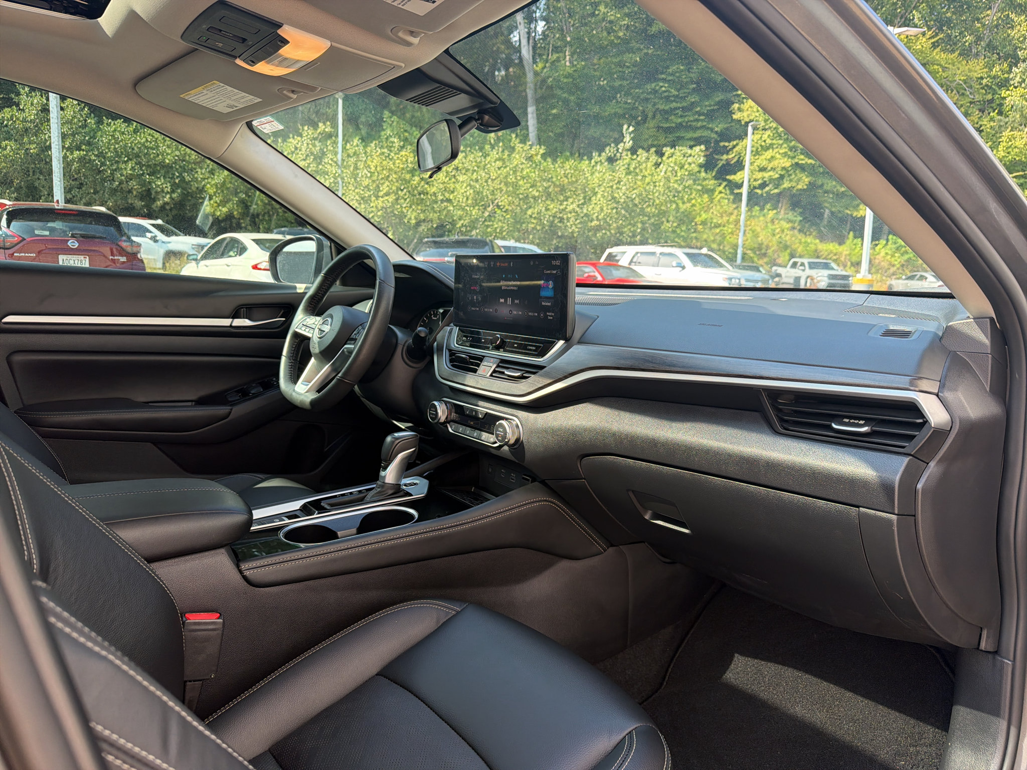 Used 2025 Nissan Altima 2.5 SL FWD image 20