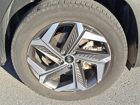 Used 2023 Hyundai Tucson SEL w/ Convenience Package image 10