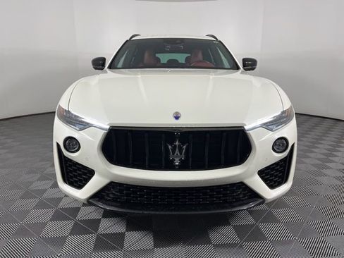 Used 2021 Maserati Levante GranSport image 3