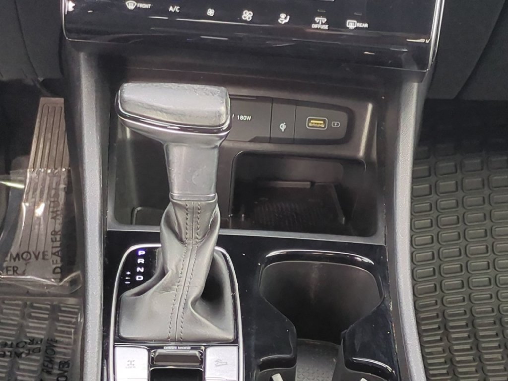 Used 2023 Hyundai Santa Cruz SEL Premium w/ Cargo Package AWD/4WD image 19