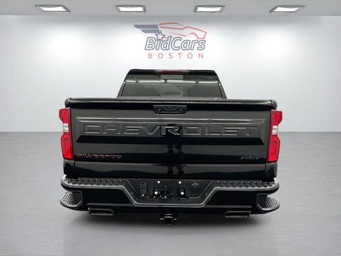 Used 2023 Chevrolet Silverado 1500 RST w/ Redline Edition AWD/4WD image 5