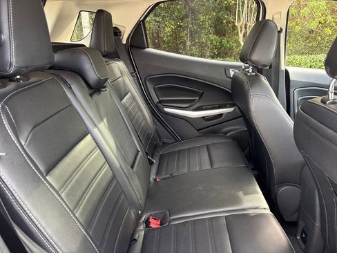 Used 2021 Ford EcoSport Titanium image 30