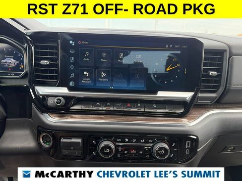 Used 2024 Chevrolet Silverado 1500 RST AWD/4WD image 7