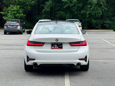 Used 2020 BMW 330i Sedan w/ Convenience Package RWD image 5