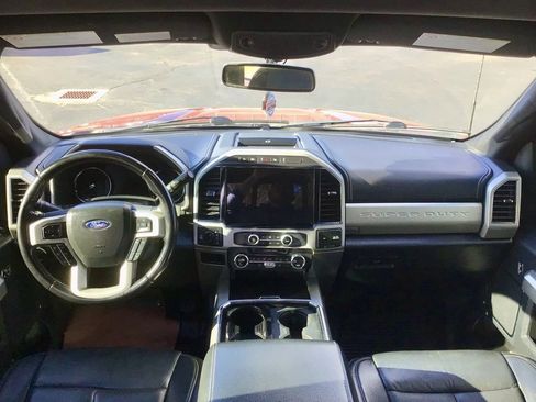 Used 2022 Ford F250 Lariat w/ Chrome Package image 23