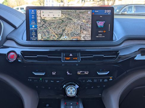 Certified 2025 Acura MDX SH-AWD w/ Advance Package image 18