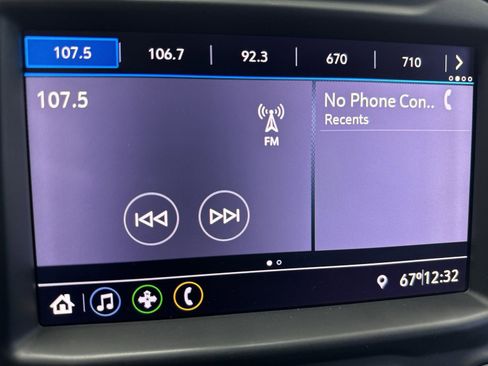 Used 2020 Chevrolet Silverado 1500 LT image 19