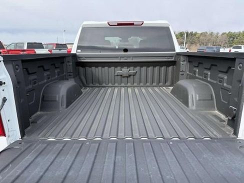 Used 2024 Chevrolet Silverado 1500 RST AWD/4WD image 10