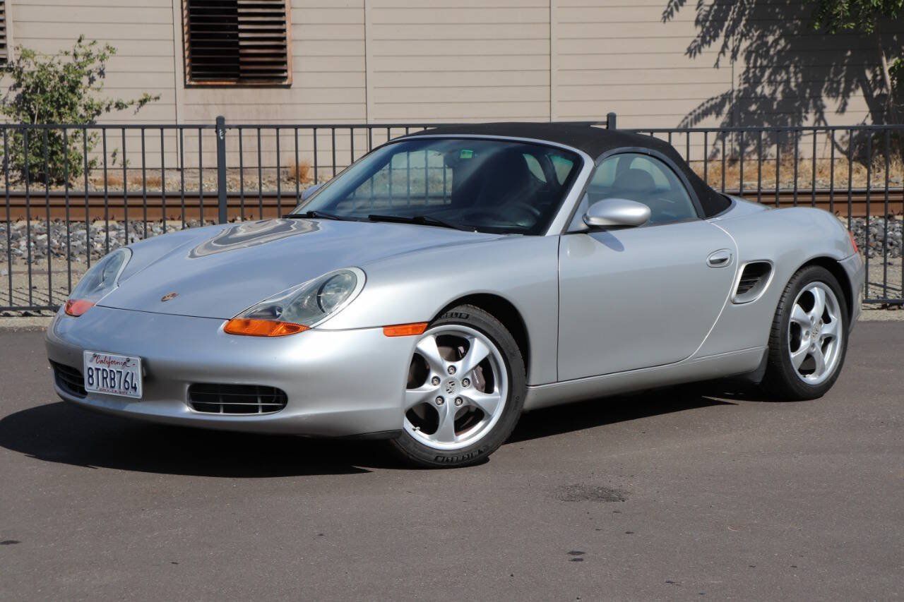 Used 2002 Porsche Boxster RWD image 14