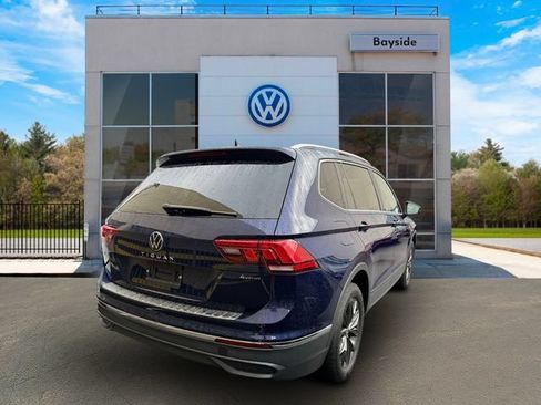 Used 2024 Volkswagen Tiguan SE AWD/4WD image 7
