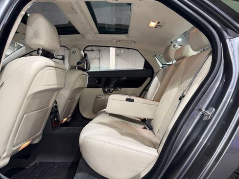 Used 2019 Jaguar XJ L Portfolio image 13