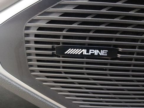 Used 2023 Jeep Wagoneer 4WD w/ Premium Group I image 58