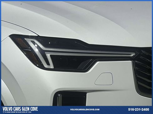 Used 2026 Volvo XC90 B6 Ultra w/ Protection Package AWD/4WD image 8